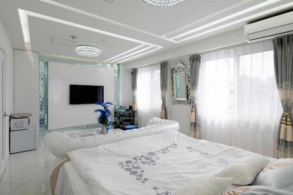 Reimi Mondo Apartment โตเกียว ภายนอก รูปภาพ
